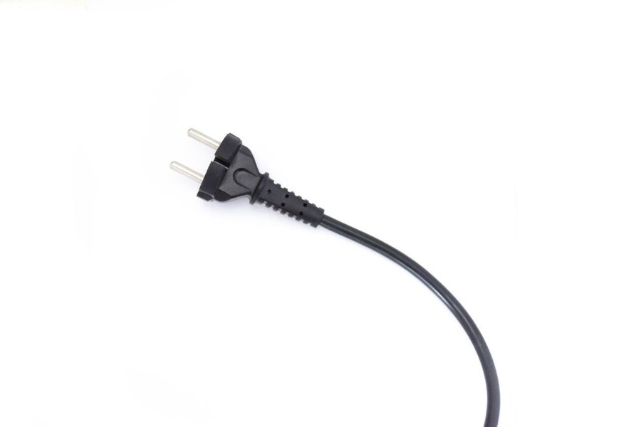 Co to jest przewód fazowy i jaką pełni rolę w instalacji elektrycznej?