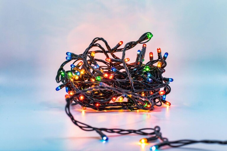Jaki kolor przewodu zerowego obowiązuje w instalacjach elektrycznych?